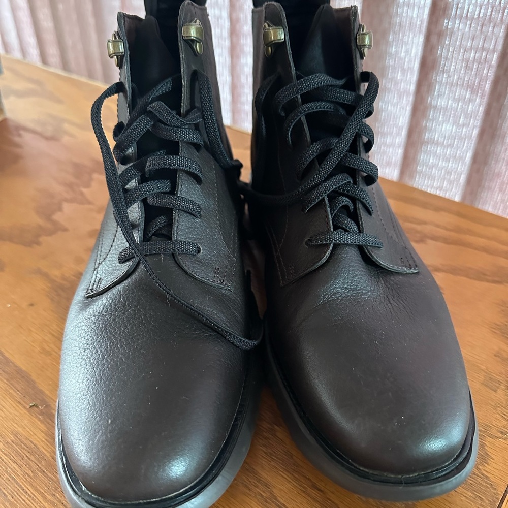 Size 8 Cole Haan waterproof boots